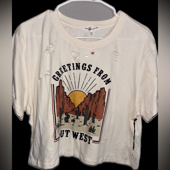 NWT love peace and lazy days cropped top with distressing in apricot antique XL! - Picture 4 of 16
